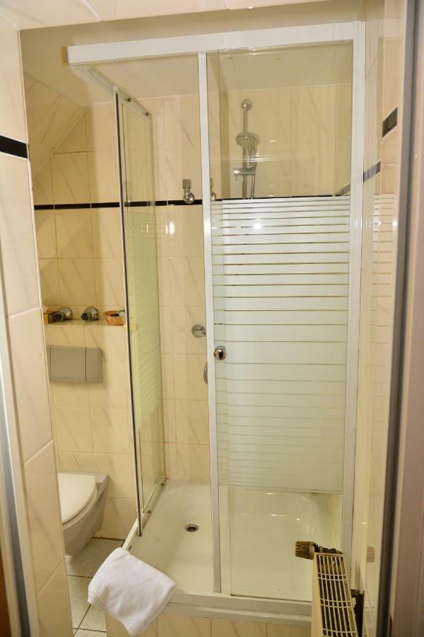 Hotel Wilhelmshoehe Essen Bagian luar foto